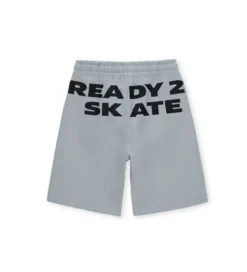 Bermuda in interlock