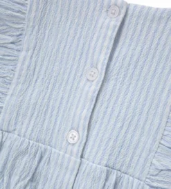 Blusa con macramé