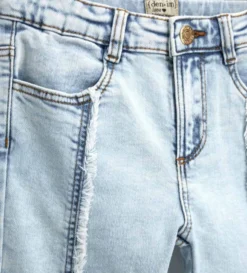 Jeans flare sfrangiati