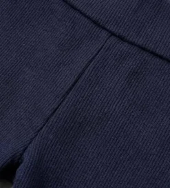 Pantaloni flare